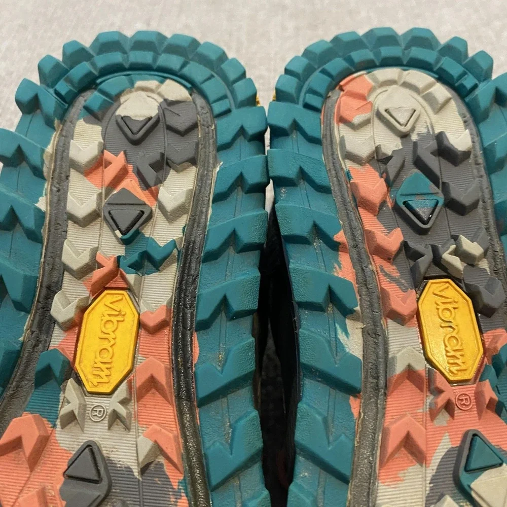 Merrell Antora 2 Shoes Womens Size 8 Gray Mesh Trail Vibram Cushioned Sneakers